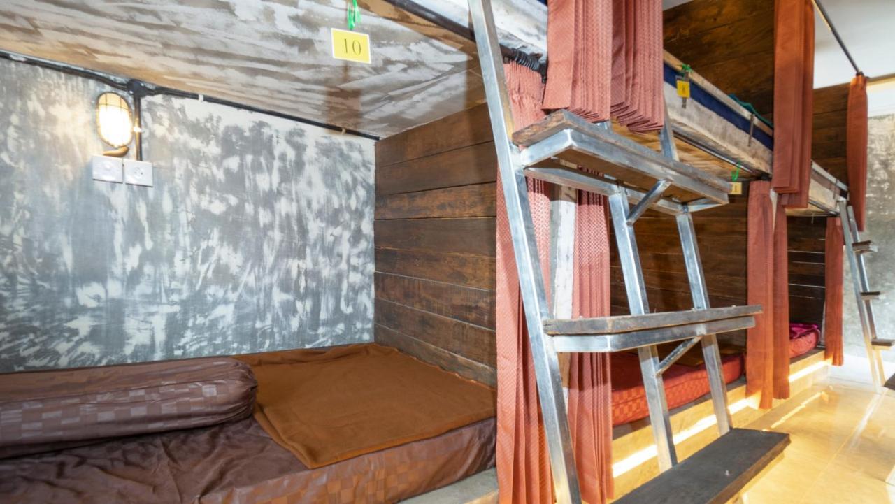 Peanut House Hostel Ubud  Exterior photo