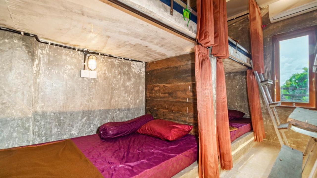 Peanut House Hostel Ubud  Exterior photo